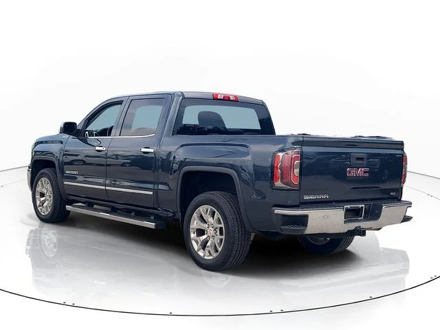 Used 2018 Gray GMC SLT image 7