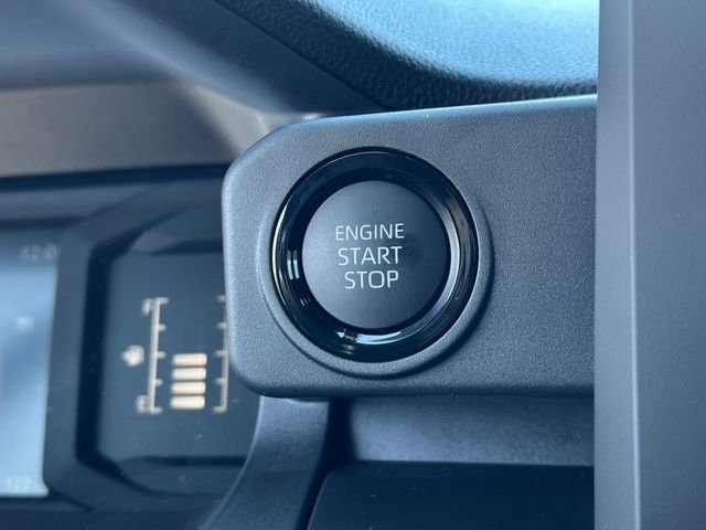 2026 Toyota Tacoma SR5 - Photo 22
