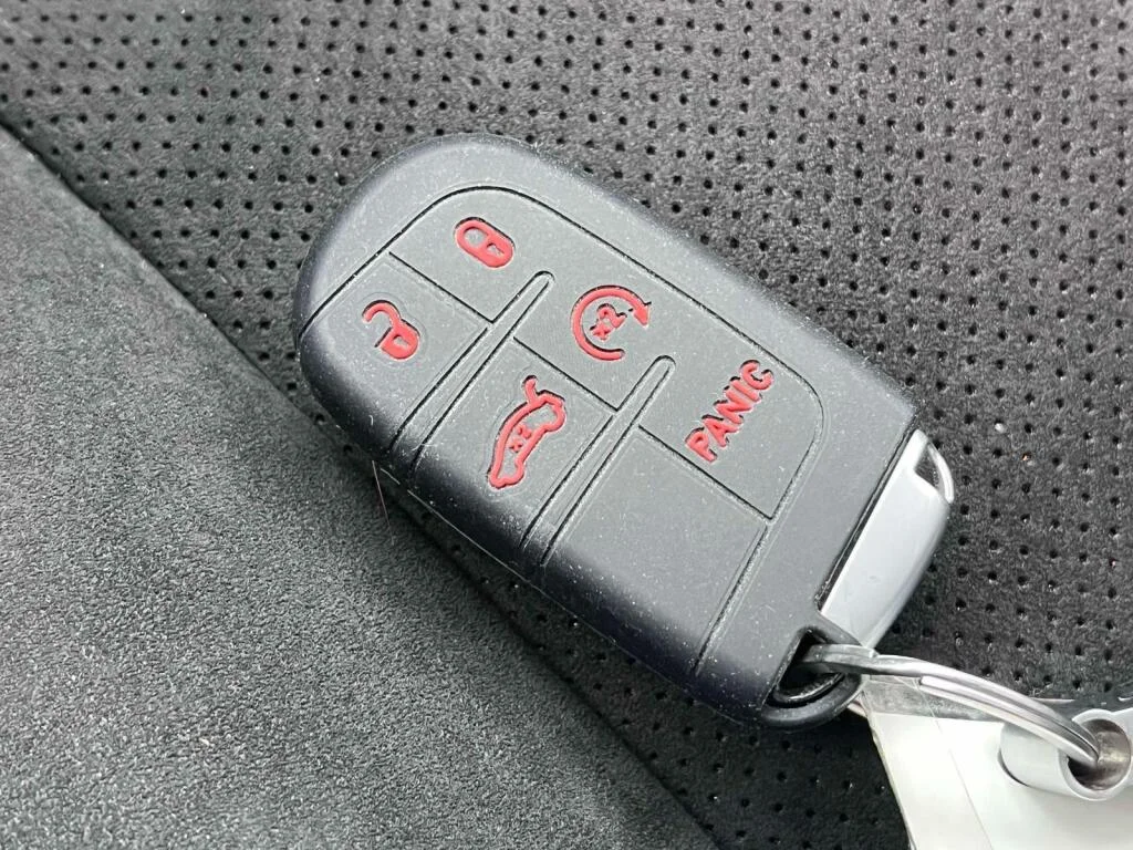 Used 2021 Pitch Black Clearcoat Dodge R/T Scat Pack image 4