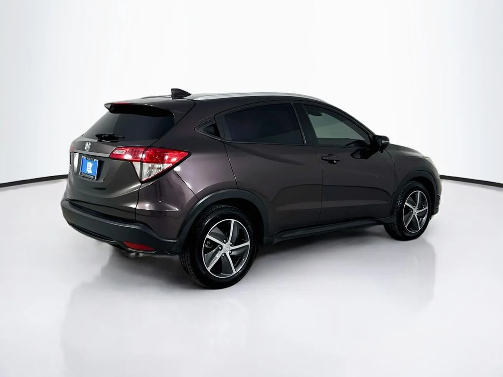 Certified Used 2022 Midnight Amethyst Honda EX image 8