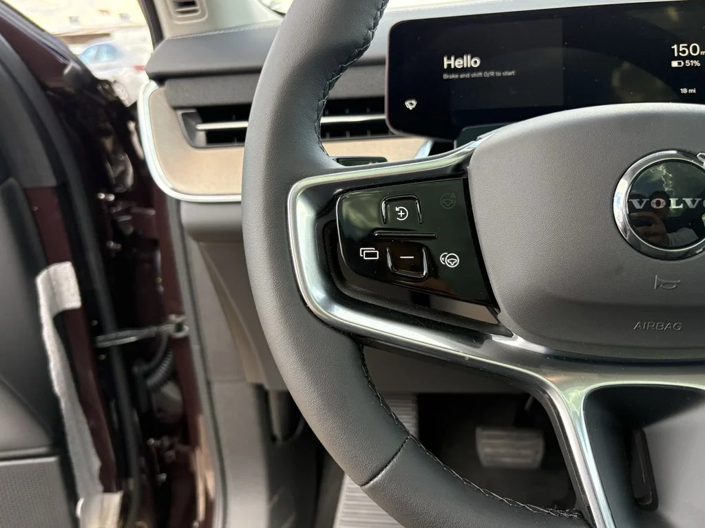 New 2025 Mulberry Red Volvo Plus image 16
