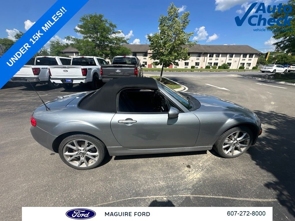 Used 2014 Silver Mazda Grand Touring image 3