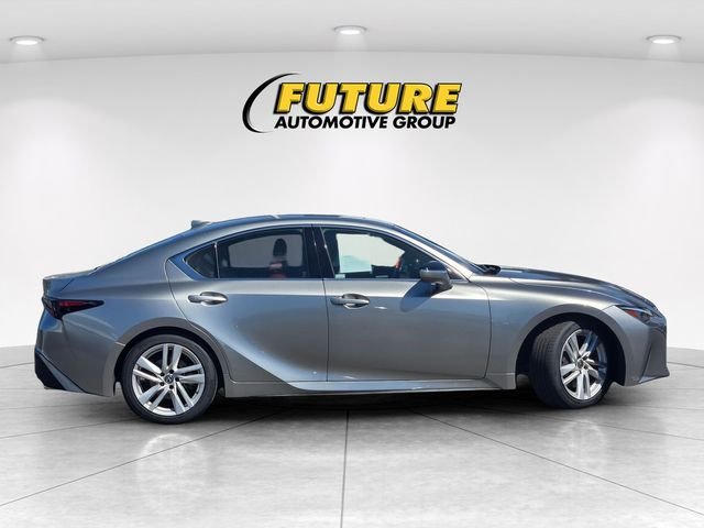 Used 2023 Silver Lexus 300 image 3