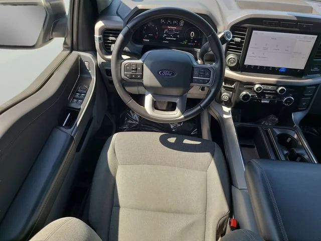 Used 2024 White Ford XLT image 10