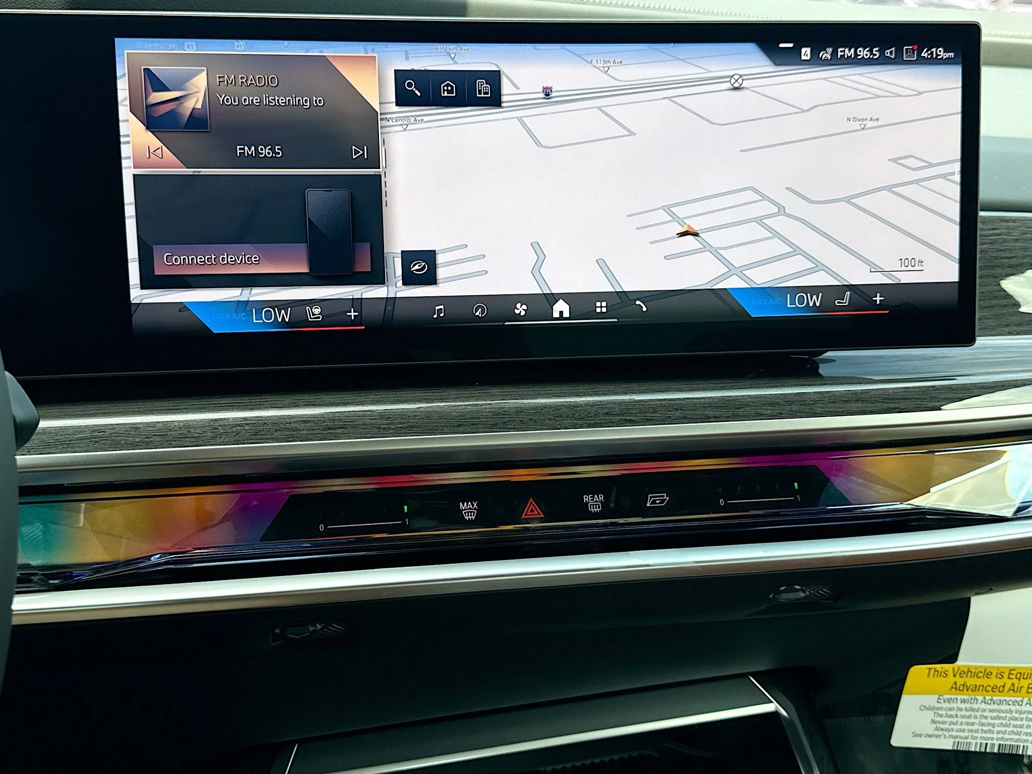 New 2026 Dravit Grey Metallic BMW 750e xDrive image 32