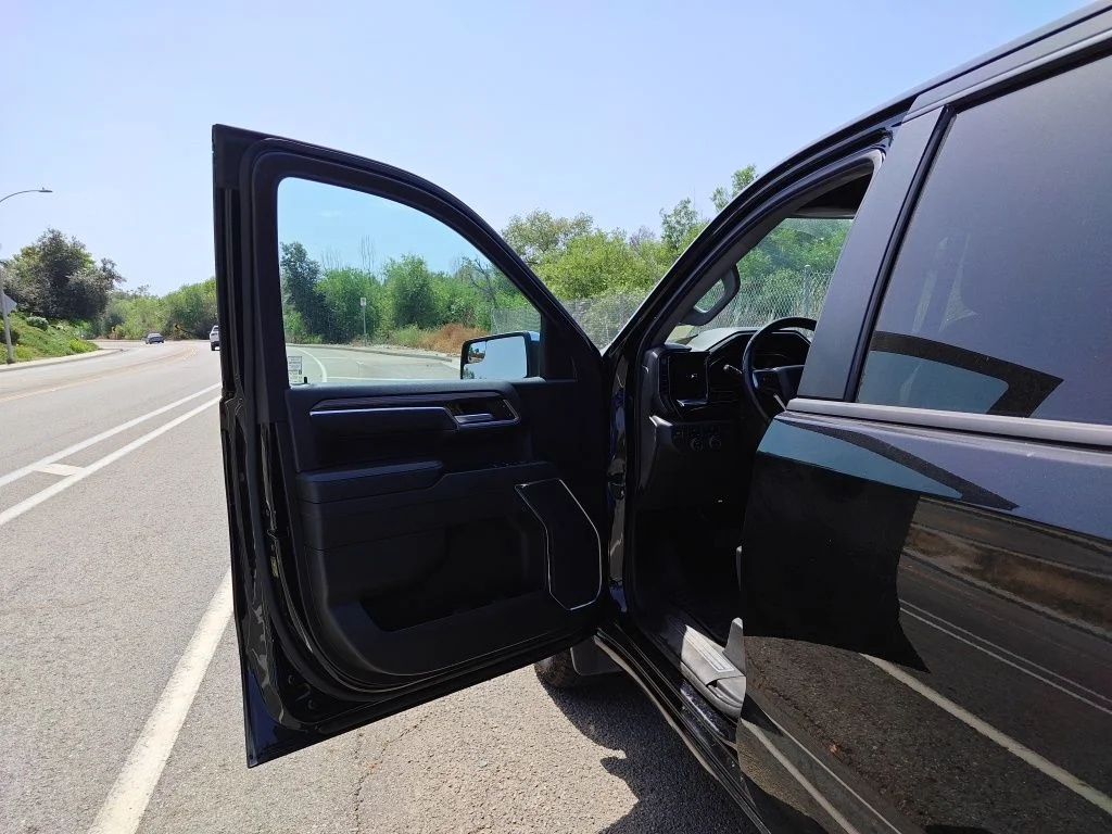 Used 2022 Black Chevrolet LT image 6