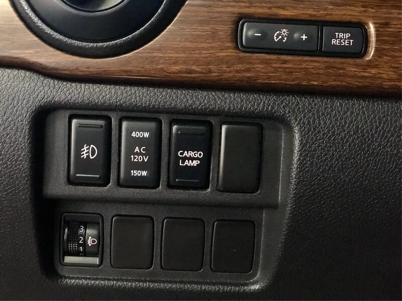 Used 2019 Forged Copper Metallic Nissan Platinum Reserve image 28