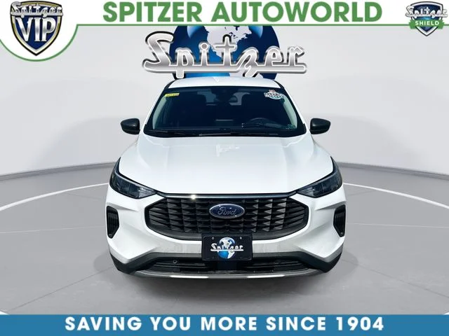 Used 2025 White Ford Active image 3