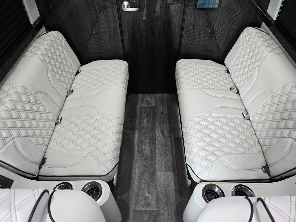 New 2026 Grey Mercedes-Benz Midwest Luxe Cruiser image 38