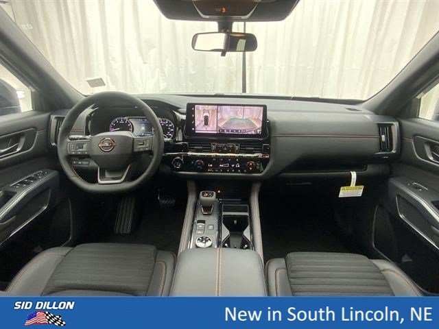 New 2026 Boulder Gray Pearl/Super Black Nissan Rock Creek image 11
