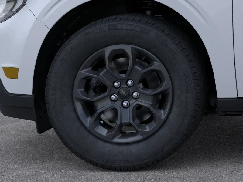 New 2026 Space White Metallic Ford XLT image 45