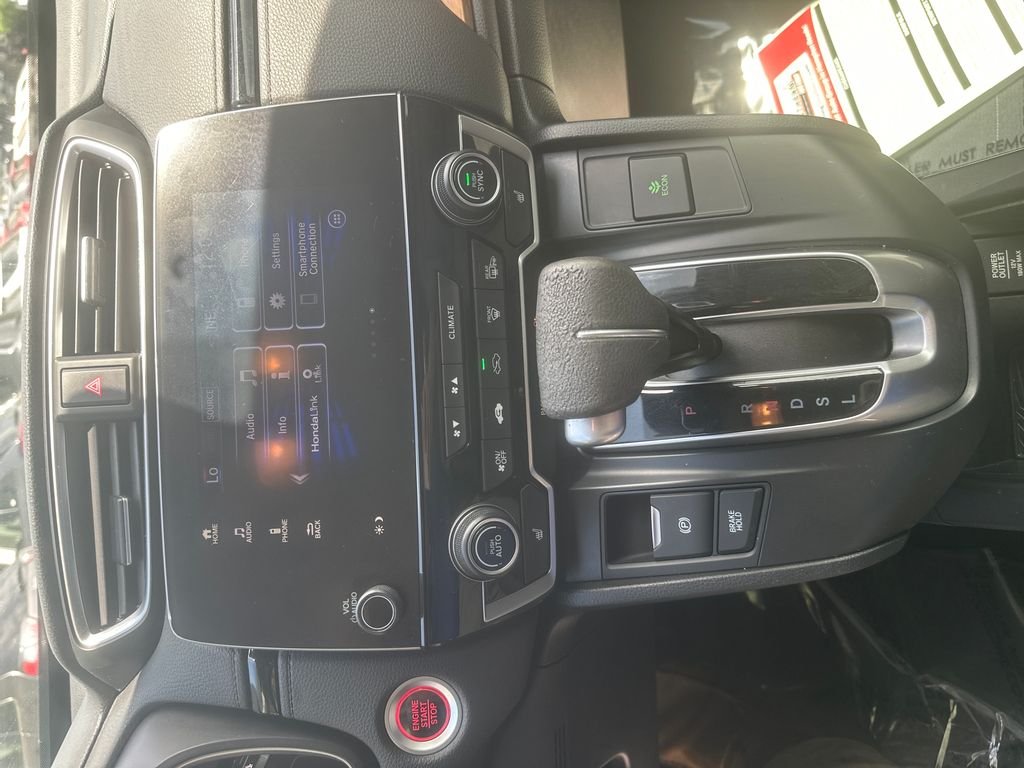 Used 2018 Silver Honda EX image 9
