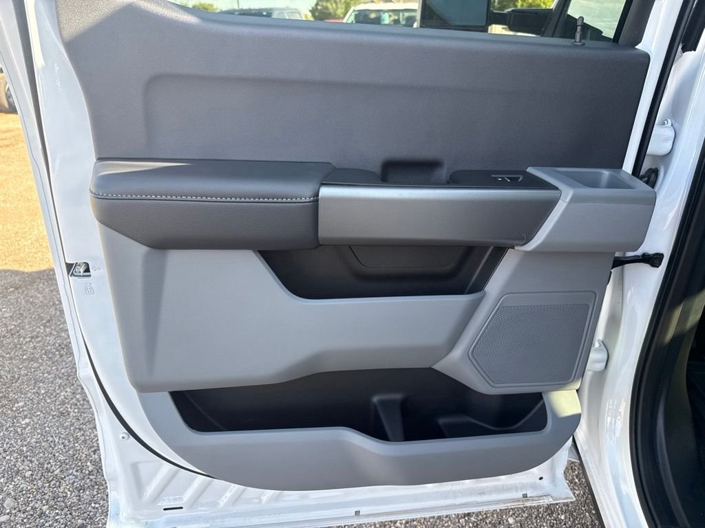 New 2026 White Ford XLT image 31