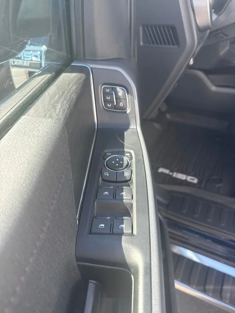 New 2026 Blue Ford Lariat image 9