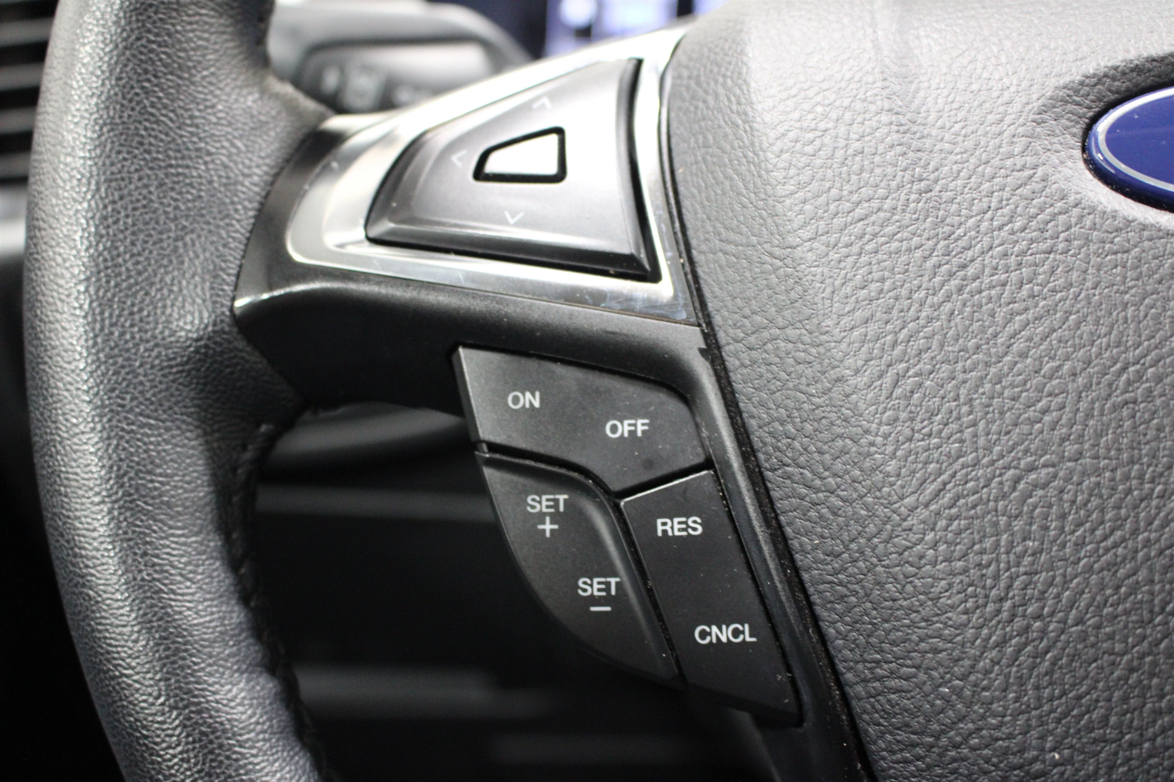 2024 Ford Edge SEL - Photo 12