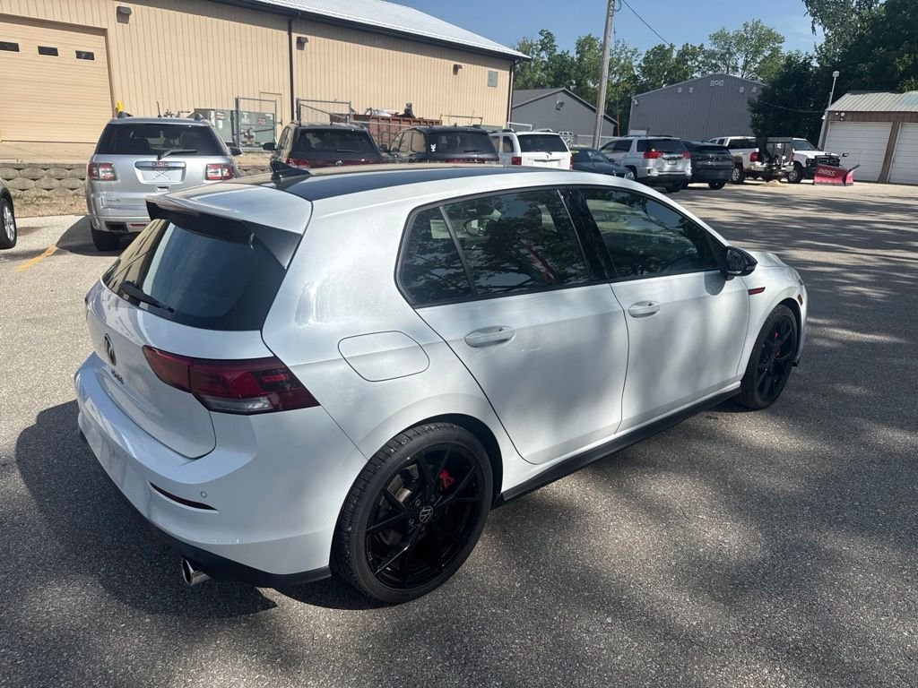 Used 2024 White Volkswagen S image 6