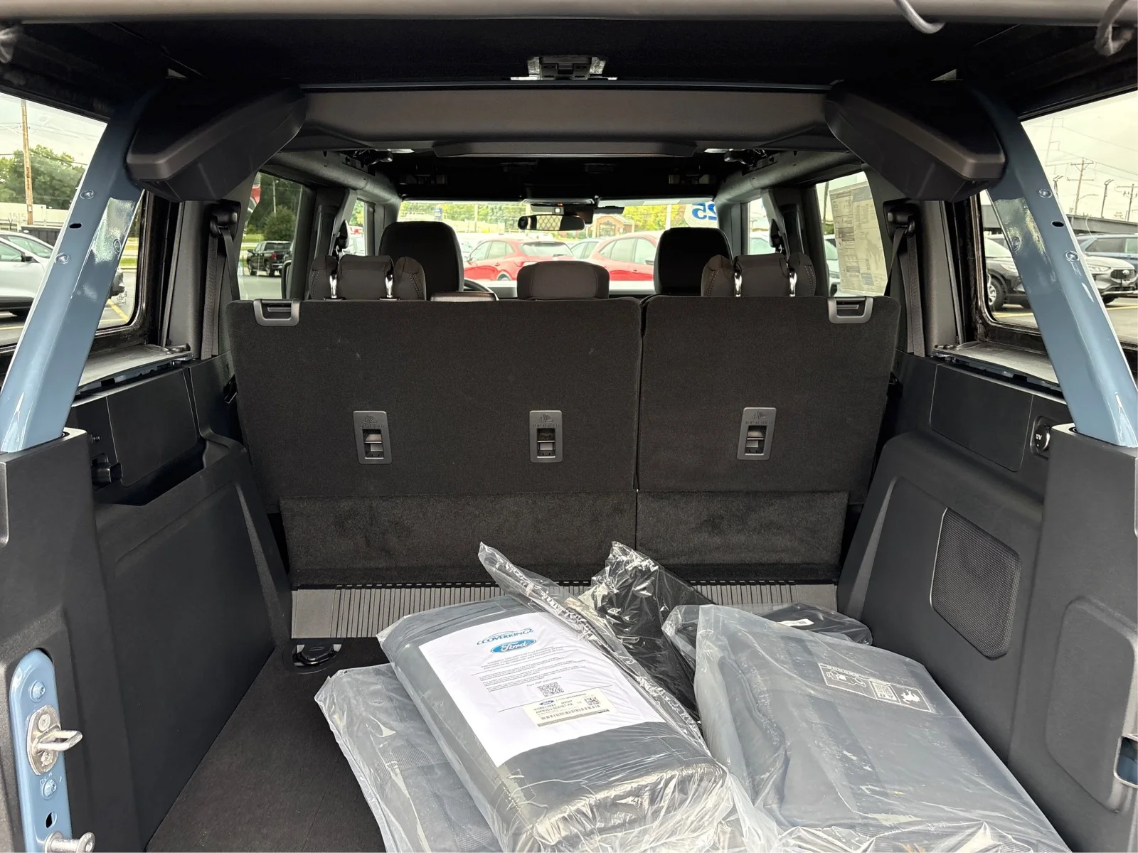 New 2025 Azure Gray Metallic Tri-Coat Ford Big Bend® image 11