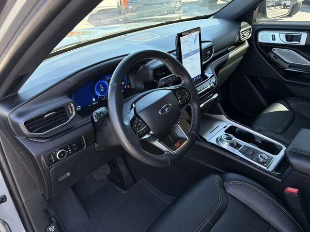 Used 2023 Silver Ford ST image 18