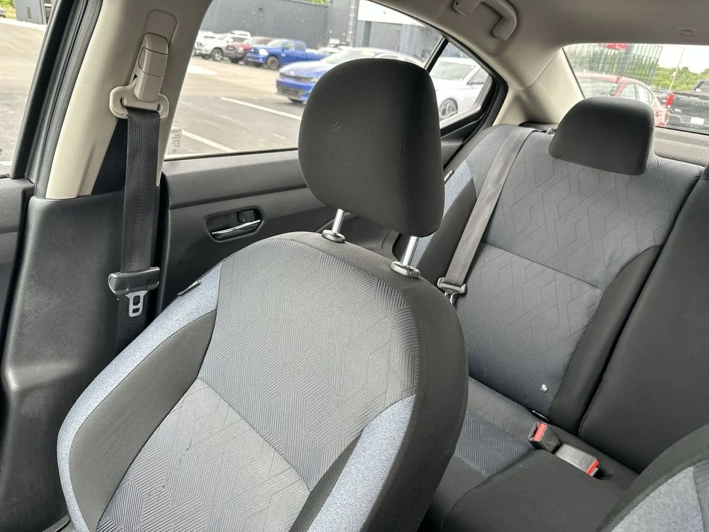 Used 2023 Gray Nissan 1.6 SV image 12