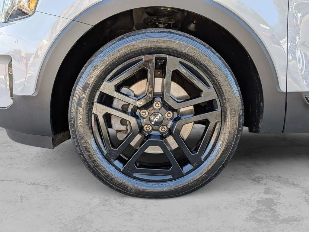 Used 2024 Gray Kia EX X-Line image 34