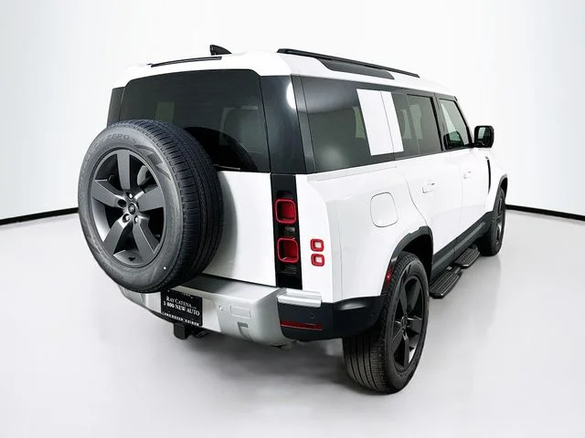 New 2025 White Land Rover S image 5
