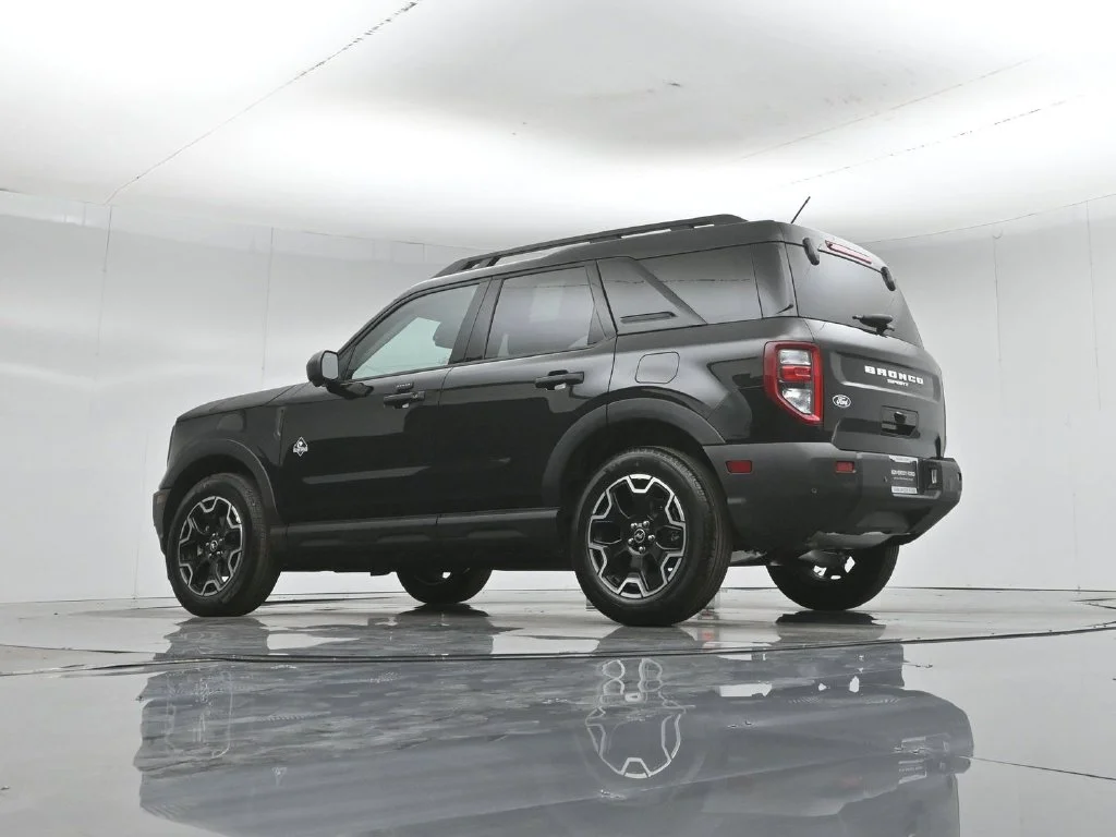 New 2026 Shadow Black Ford Outer Banks image 50