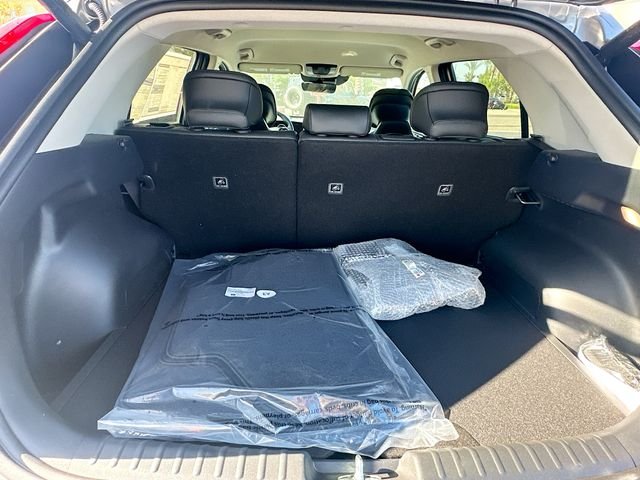 New 2026 Steel Gray Kia WIND image 25