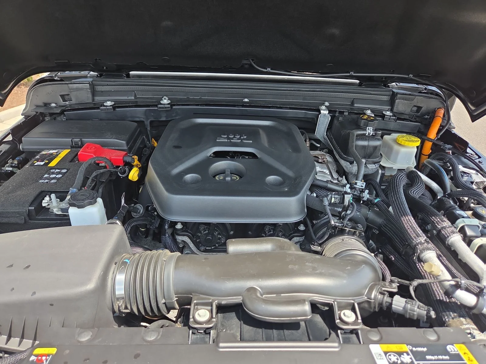 Used 2023 Black Clearcoat Jeep Sahara 4xe image 23