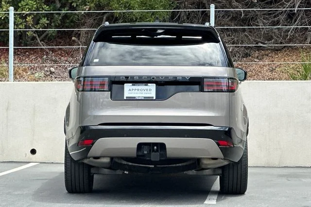 Certified Used 2025 Brown Land Rover Dynamic SE image 4