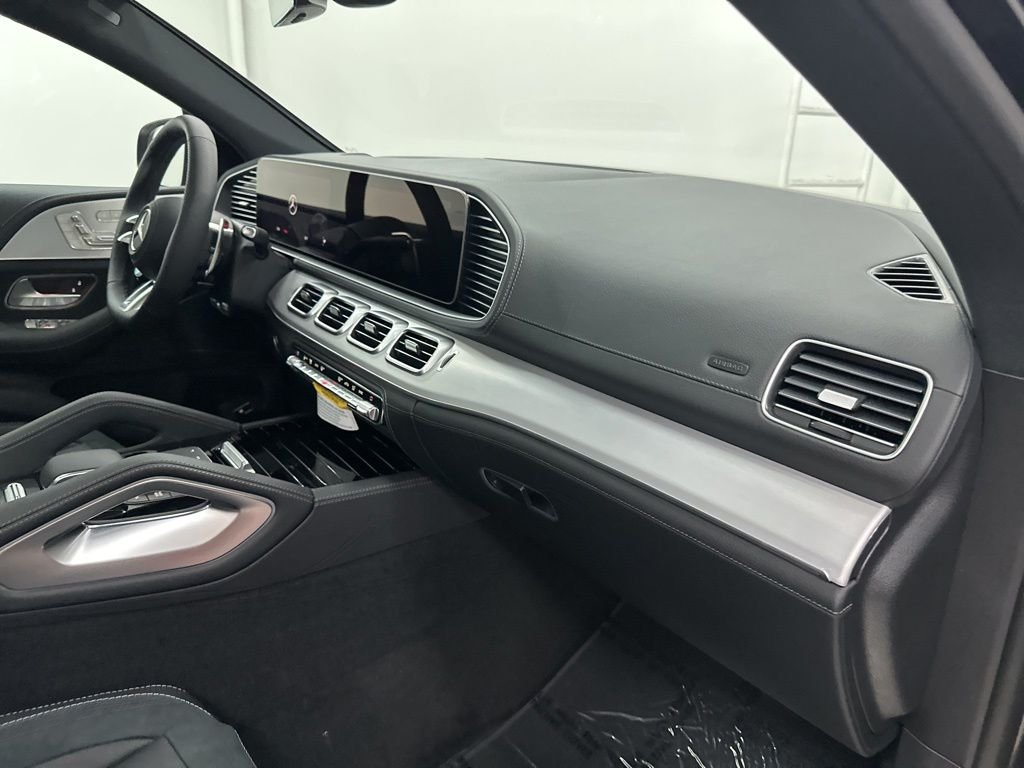 New 2026 Obsidian Black Metallic Mercedes-Benz AMG® GLE 53 4MATIC+ Coupe image 23