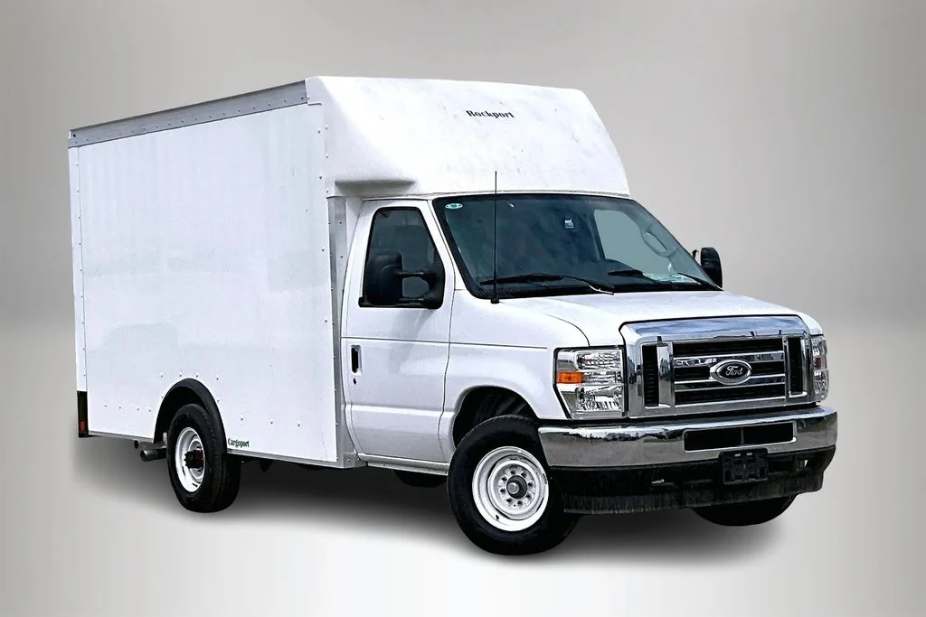 2025 Ford E-Series SRW E-350 Super Duty 138 in WB's photo