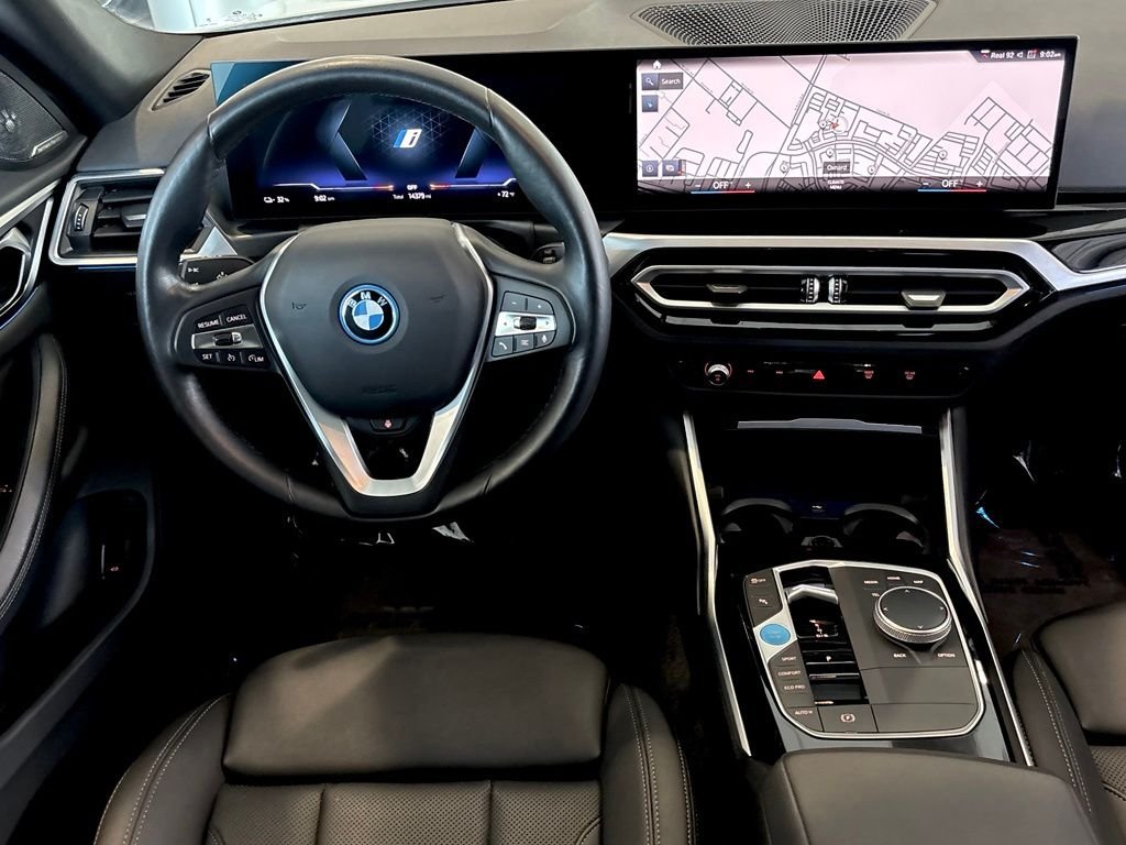 Used 2023 White BMW eDrive40 image 23