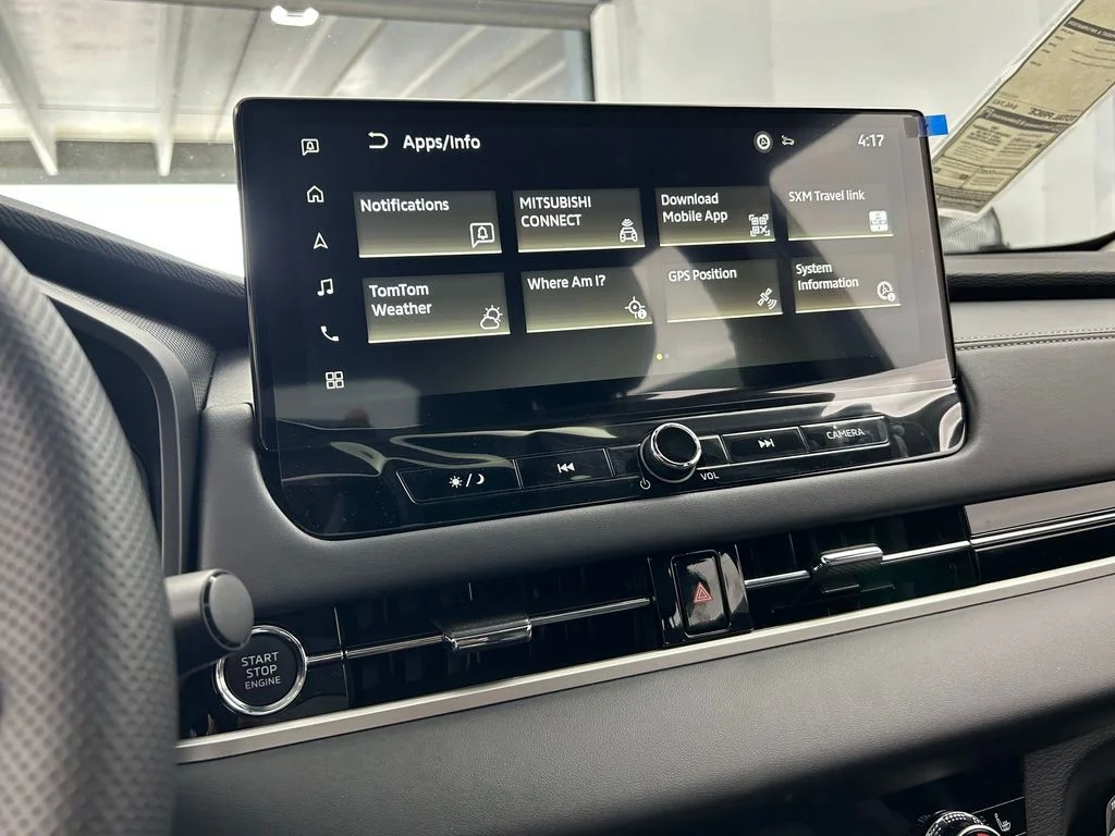 2026 Mitsubishi Outlander SE - Photo 24