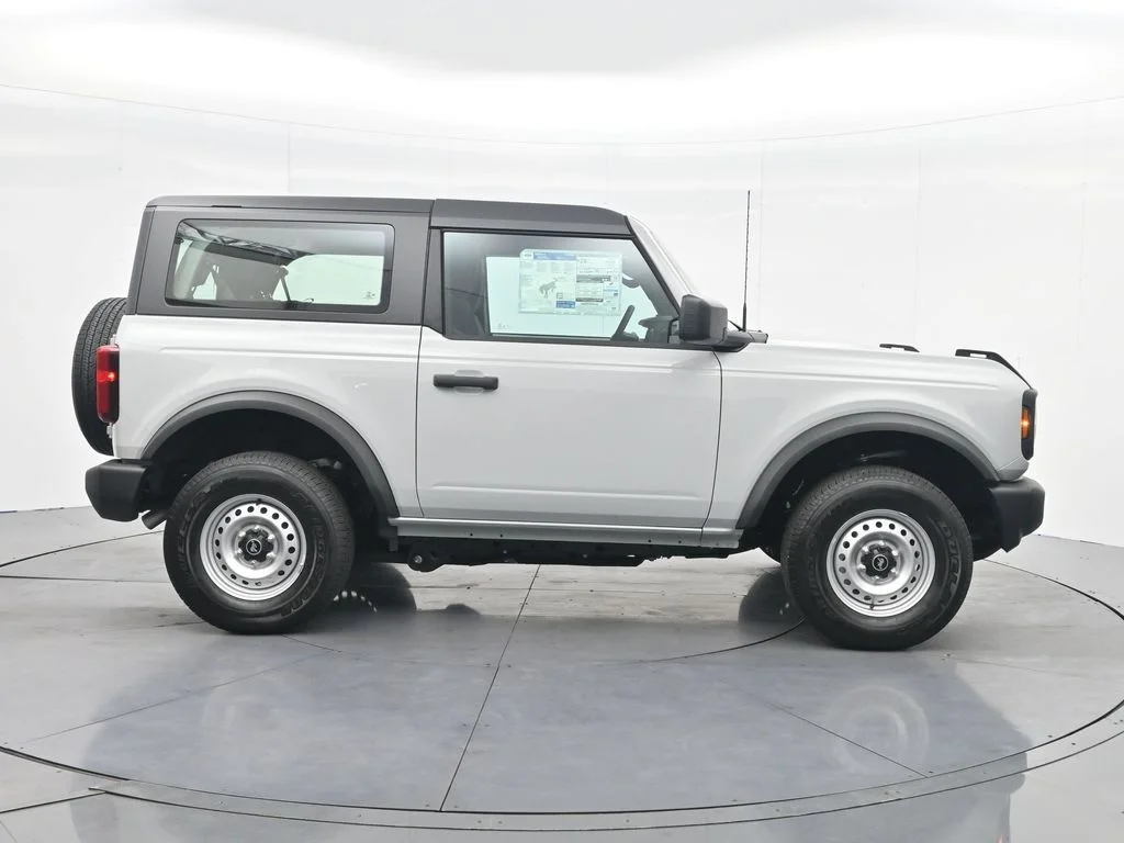 New 2026 Avalanche Gray Ford Base image 6