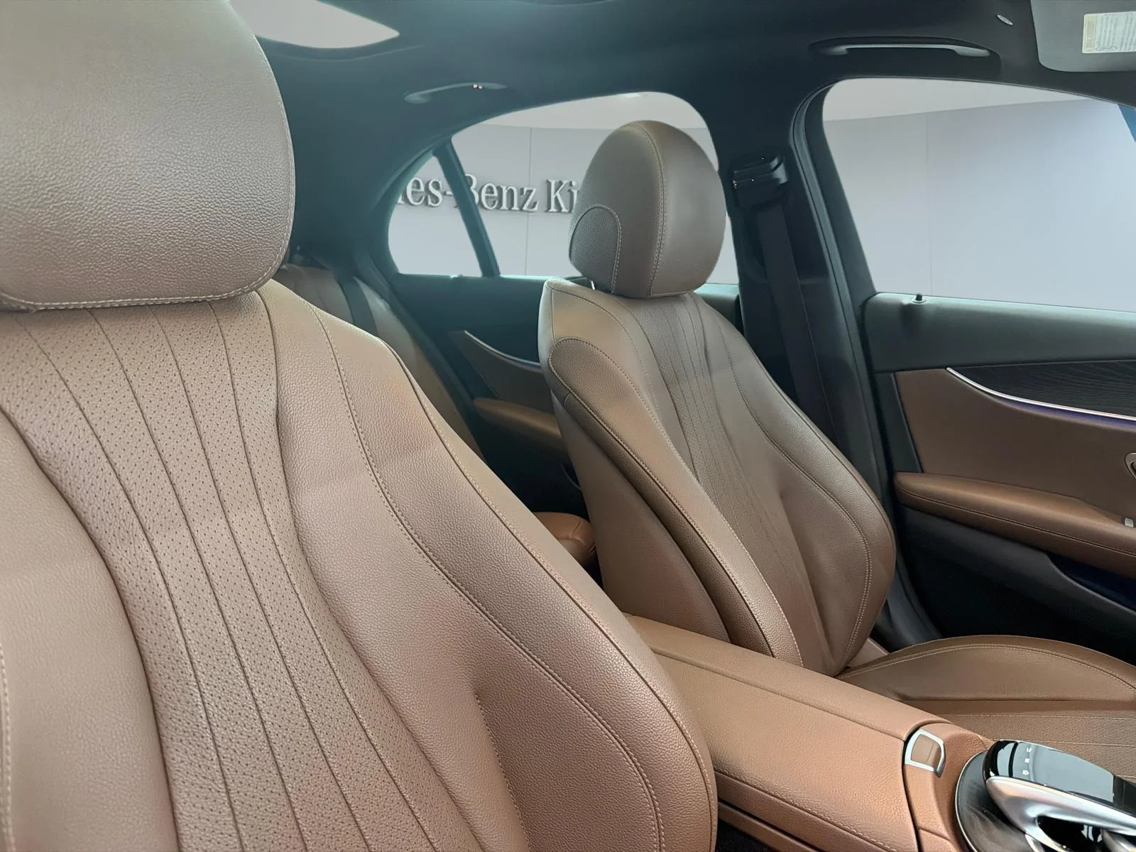 Used 2020 White Mercedes-Benz E 350 4MATIC Sedan image 33