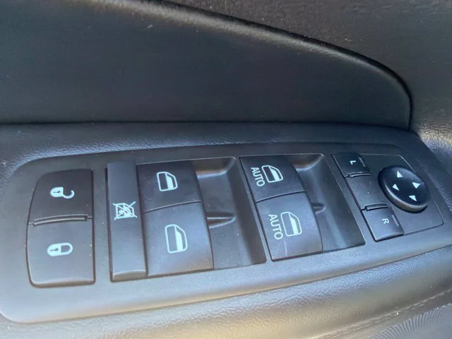 Used 2021 Gray Jeep Laredo E image 14