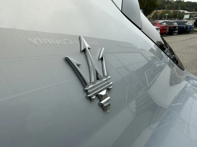Used 2024 Bianco Astro Metallic Maserati GT AWD image 5