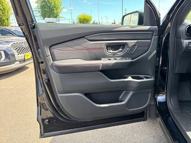 2026 Honda Pilot Black Edition - Photo 16