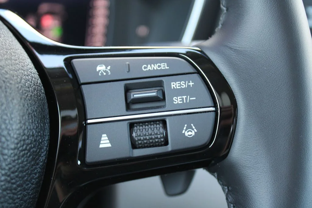 New 2026 Platinum White Pearl Honda AWD EX-L image 33