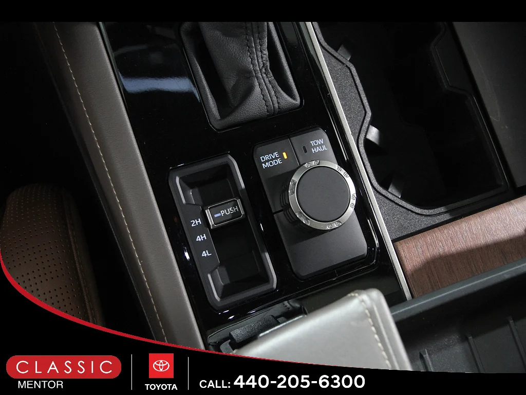 2026 Toyota Tundra 1794 Edition - Photo 18
