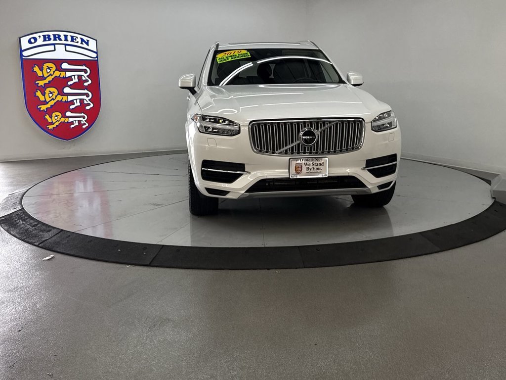 Used 2019 Crystal White Pearl Volvo T8 Inscription image 10