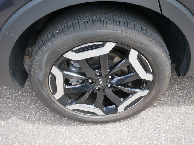 Used 2025 Gray Kia S image 8