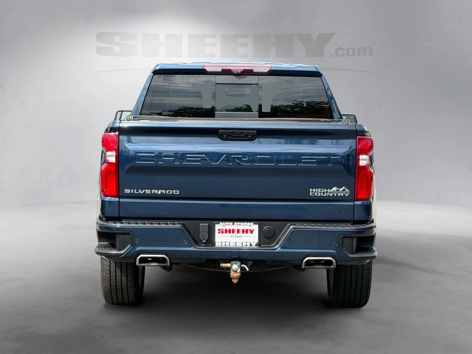 Used 2022 Glacier Blue Metallic Chevrolet High Country image 14