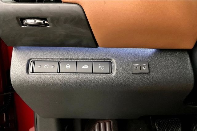 New 2026 Scarlet Ember Tintcoat Nissan Platinum image 30