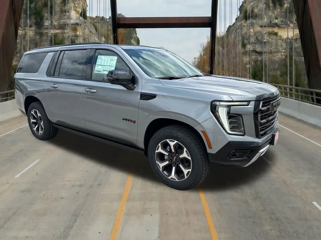 2026 GMC Yukon 4WD AT4 Ultimate AWD's photo
