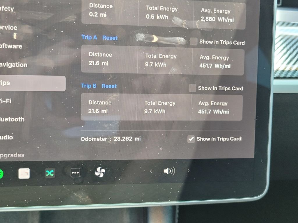 Used 2023 White Tesla Base image 20