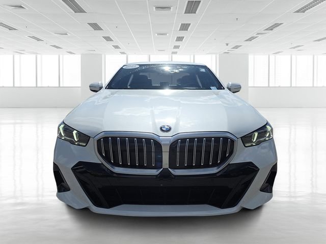 2025 Bmw 530i photo 2