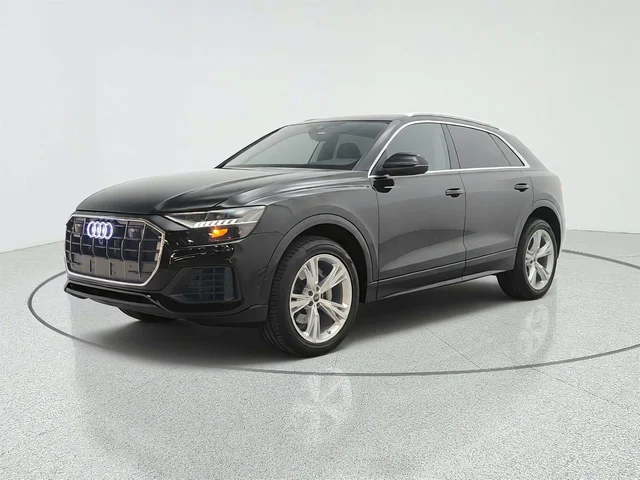 2023 Audi Q8 Premium