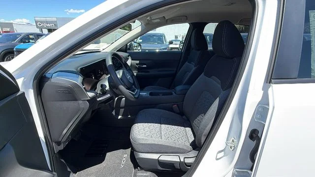 New 2026 White Nissan SV image 31