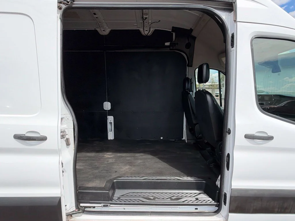 Used 2023 White Ford Base image 14